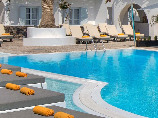 Main Gallery Main Gallery