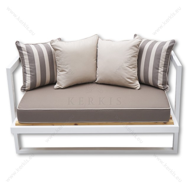 Μαξιλάρια καναπέ - πάγκου με διακοσμητικό φιλέτο στη βάση