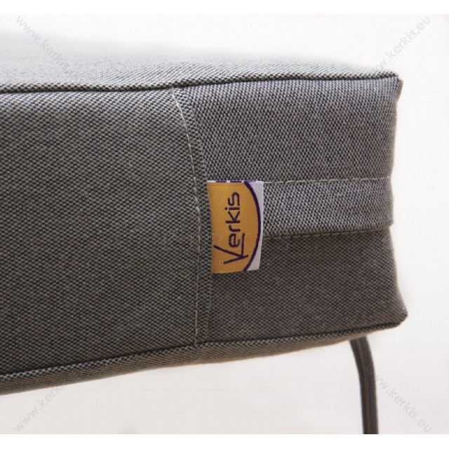 Φερμουάρ που γυρνάει στο πλάι για μεγαλύτερο άνοιγμα και εύκολη αφαίρεση του καλύματος