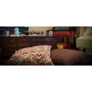 Μαξιλάρες δαπέδου "Λυδία" σε μεγάλη ποικιλία χρωμάτων και σχεδίων για να ταιριάζουν στο δικό σας χώρο. Μαξιλάρες δαπέδου "Λυδία" σε μεγάλη ποικιλία χρωμάτων και σχεδίων για να ταιριάζουν στο δικό σας χώρο.