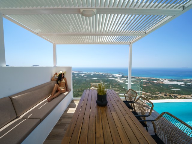 Main Gallery Main Gallery