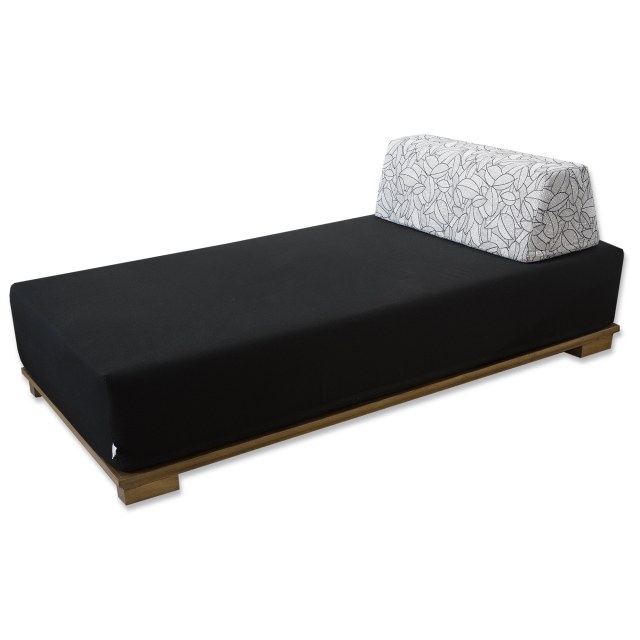 Day bed, Κρεβάτι παραλίας - πισίνας με προσκέφαλο. Κατασκευάζεται κατά παραγγελία από τη Kerkis Tailormade Comfort με τις υψηλότερες προδιαγραφές,