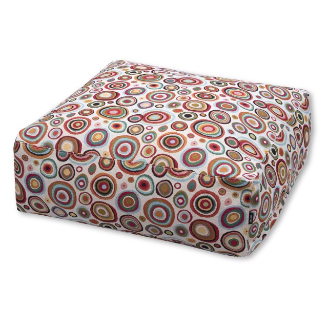 Πουφ Φαίδρα RIO με χρωματιστά σχέδια σε εκρού βάση. Κατάλληλο για εσωτερικούς χώρους.