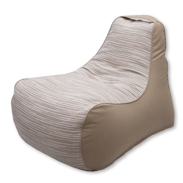 Πουφ Νηρέας Κάθισμα με στρογγυλεμένο τελείωμα, διακοσμητικό φιλέτο και συνδυασμό outdoor υφασμάτων. Ιδανικό για εσωτερικό ή εξωτερικό χώρο. Διάσταση 120x75εκ.