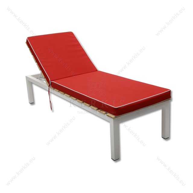 Στρώμα Ξαπλώστρας με Δερματίνη M.P.O. Σε 7εκ πάχος και κόκκινο χρώμα με περιμετρικά διακοσμητικό φυτίλι. Δέσιμο με ιμάντες και κορδόνια. Στρώμα Ξαπλώστρας με Δερματίνη M.P.O. Σε 7εκ πάχος και κόκκινο χρώμα με περιμετρικά διακοσμητικό φυτίλι. Δέσιμο με ιμάντες και κορδόνια.