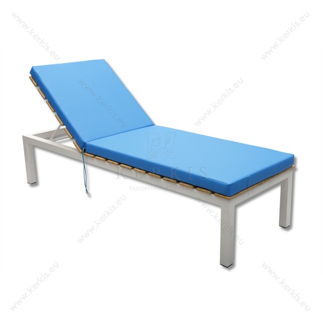 Στρώμα Ξαπλώστρας με Δερματίνη M.P.O. Σε 7εκ πάχος και τυρκουάζ χρώμα. Δέσιμο με ιμάντες και κορδόνια. Στρώμα Ξαπλώστρας με Δερματίνη M.P.O. Σε 7εκ πάχος και τυρκουάζ χρώμα. Δέσιμο με ιμάντες και κορδόνια.