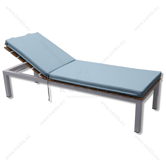 Στρώμα Ξαπλώστρας με Δερματίνη M.P.O. Σε 7εκ πάχος και γκρι-γαλάζιο χρώμα. Δέσιμο με ιμάντες και κορδόνια. Στρώμα Ξαπλώστρας με Δερματίνη M.P.O. Σε 7εκ πάχος και γκρι-γαλάζιο χρώμα. Δέσιμο με ιμάντες και κορδόνια.